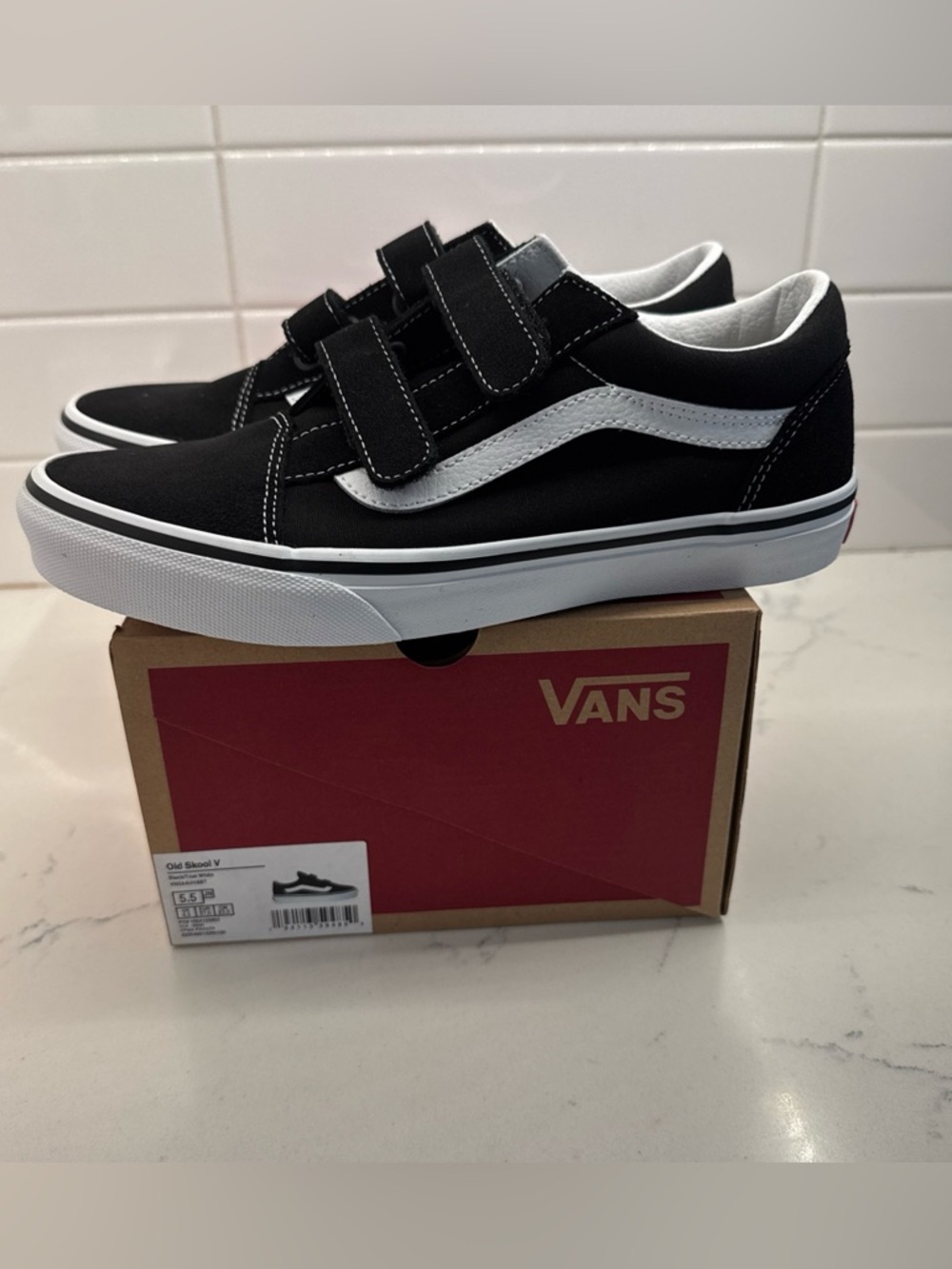 Vans Old Skool Velcro Sneakers - Black & White Skate Shoes